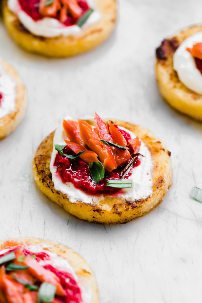 Mini Polenta Cakes with Smoked Salmon & Raspberry-Tarragon Topping ...