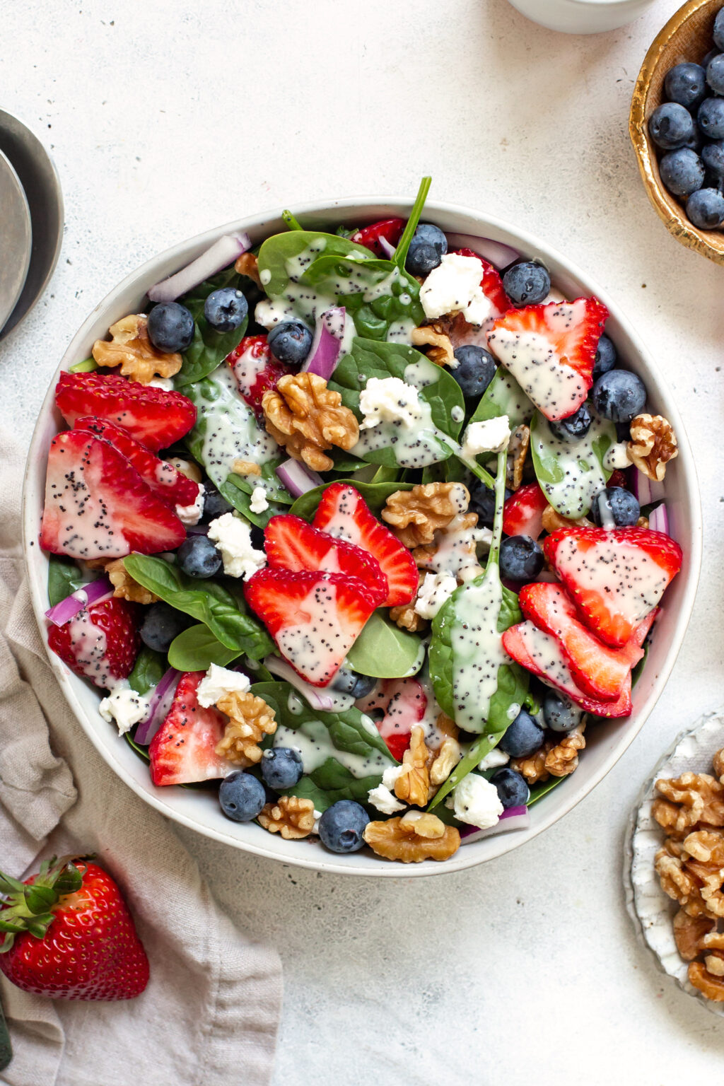 Berry Spinach Salad With Poppy Seed Dressing - California Giant Berry Farms