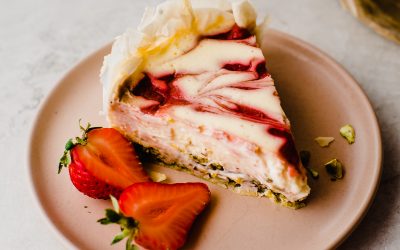 2-Strawberry-Swirl-Baklava-Cheesecake